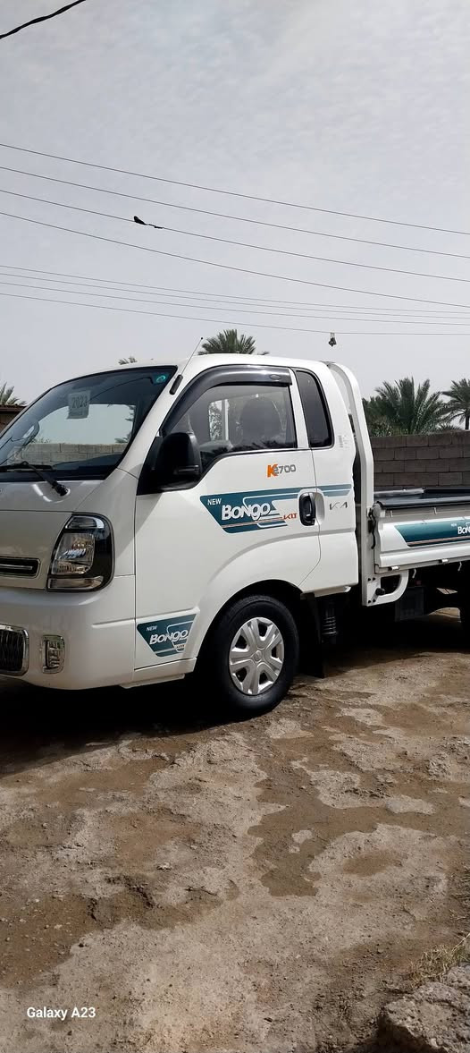 سلام عليكم كيه حمل موديل ٢٣ رقم بغداد مكفول كفاله عامه ماشيه ٦١ تخم تاير شركه جواها تحويل مباشر عنوان بغداد المدائن ***********سعر ١٥٣
