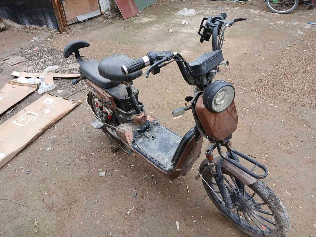 سلام عليكم شباب دراجه البيع دراجه ابيعه فحم عله هل وضعيه الي يريده هاذه رقمي *********** بي واتساب
