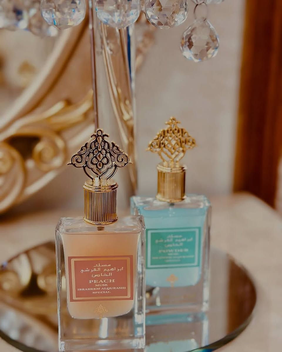 بدايتها مسك✨✨

مجموعة مسكات ابراهيم القرشي ‌‎
توفروا ب 5عطور مختلفة 😍

🩷مسك السكر من ابراهيم القرشي
🧡. عطر مسك الخوخ المركز -75 مل
💜. عطر مسك كاندي المركز -75 مل
❤️عطر مسك الرمان المركز -75 مل
🩵. عطر مسك باودر المركز -75 مل

‌‎النوتة العطرية:
‌‎ • مقدمة العطر: برغموت 🍋، ياسمين 🌸، روز 🌹.
‌‎ • قلب العطر: القزحية 🌺، خشب الصندل 🪵، العنبر 🖤.
‌‎ • قاعدة العطر: المسك 🤍، الفانيلا 🍦، الكرمل 🍯.


**إذا كنت صاحب هذا الإعلان وتريد حذفه لأي سبب، رجاءا أرسل رسالة إلى الدعم الفني**