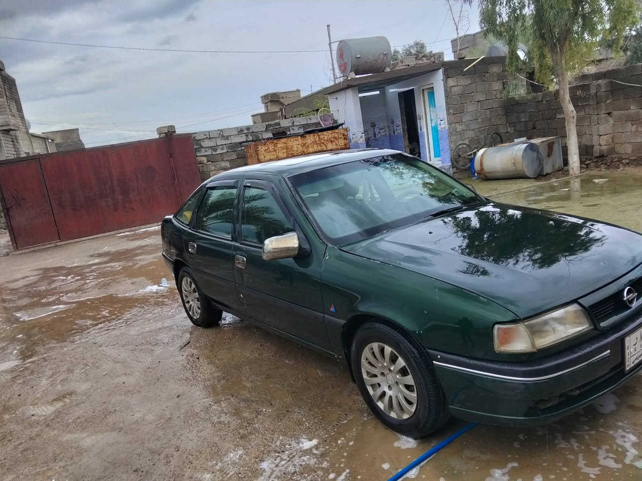 اوبل فكترا 18 رقم نينوى موديل 1994 شرط التحويل بدون خياس بدون صبغ بدون ضربة السعر 40 ترهم مقدمة زينة ***********
