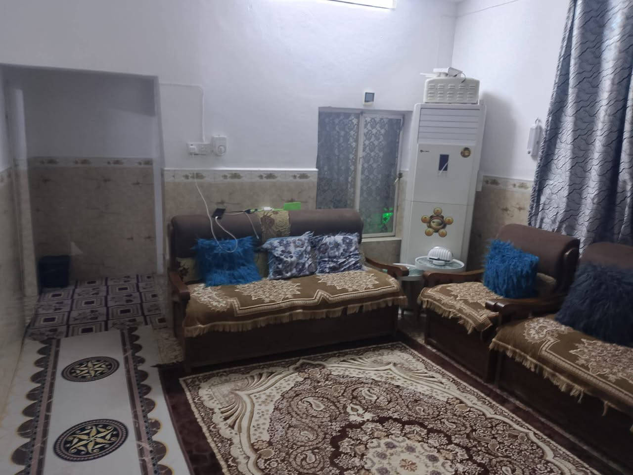 حي العمال شارع منفذ الزيدي*********** سعر 85

