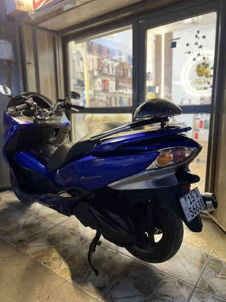 010 
للبيع رقم انبار بسمي 
مشروع وطني تحويل ثاني يوم 
الدراجه كفاله عامه
من مكينه وكير وكلجات وقايش كله بلادي
شرط معدله 150
ماشيه 45
صلنصه رياضي 
الدراجه احله من الصور 
الـٰسعر 25 وبيه مجال 
مكانه ديالى الخالص هبهب 
***********
