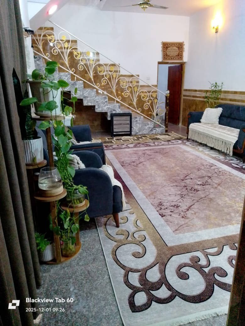 بيت ١٣٠ م طابقين كونكريت للبيع
حي الحضارة ش ابو مرتضى الكصاب
٣ غرف استقبال وصالة ومطبخ. صحيات عدد ٣
للاستفسار *********** او***********
