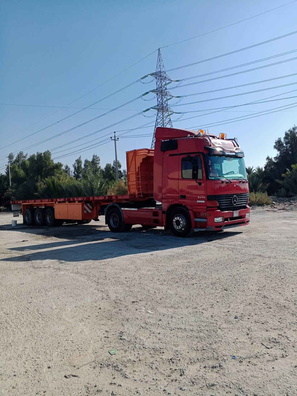 السلام عليكم
للبيع اكتروز رأس وعربانه حدادي ٣ دناكير
تخم تاير رأس وعربانه
للاستفسار 
***********
***********
