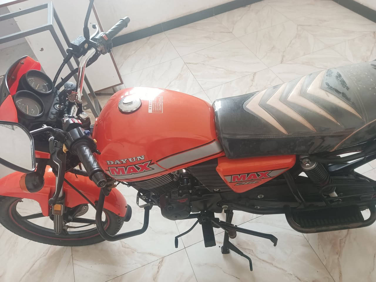 دايوان للبيع موديل 22مكفول من كلشي كله شغال اوراق اصولي دراجه جديده عنوان واسط قضاء بدره للاستفسار ***********
