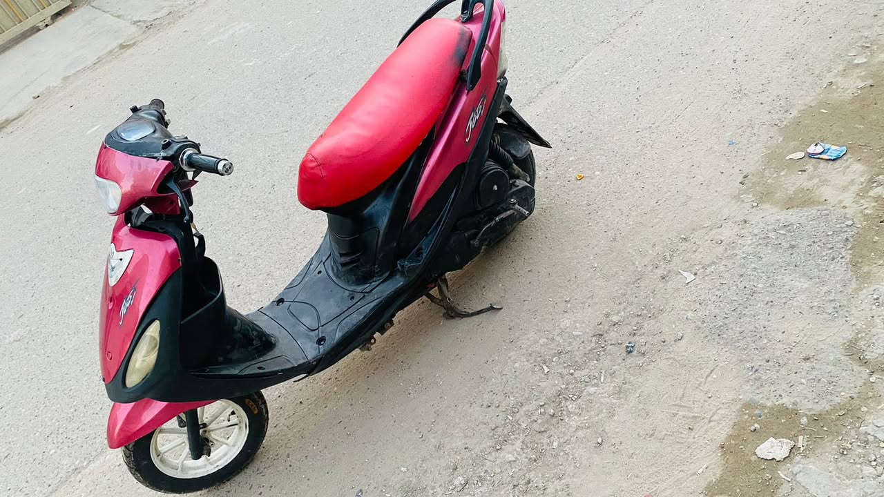 دراجه ماكس منغولي للبيع  سلف لايتات اشاير كلها تشتغل سعر 350
بغداد البلديات ‭0770 586 7649‬
