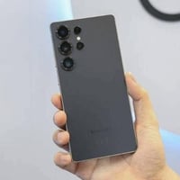 S25 الترا الذاكره   واحد تيره 1T   المكان . بغداد   السعر مليون 550 قف...