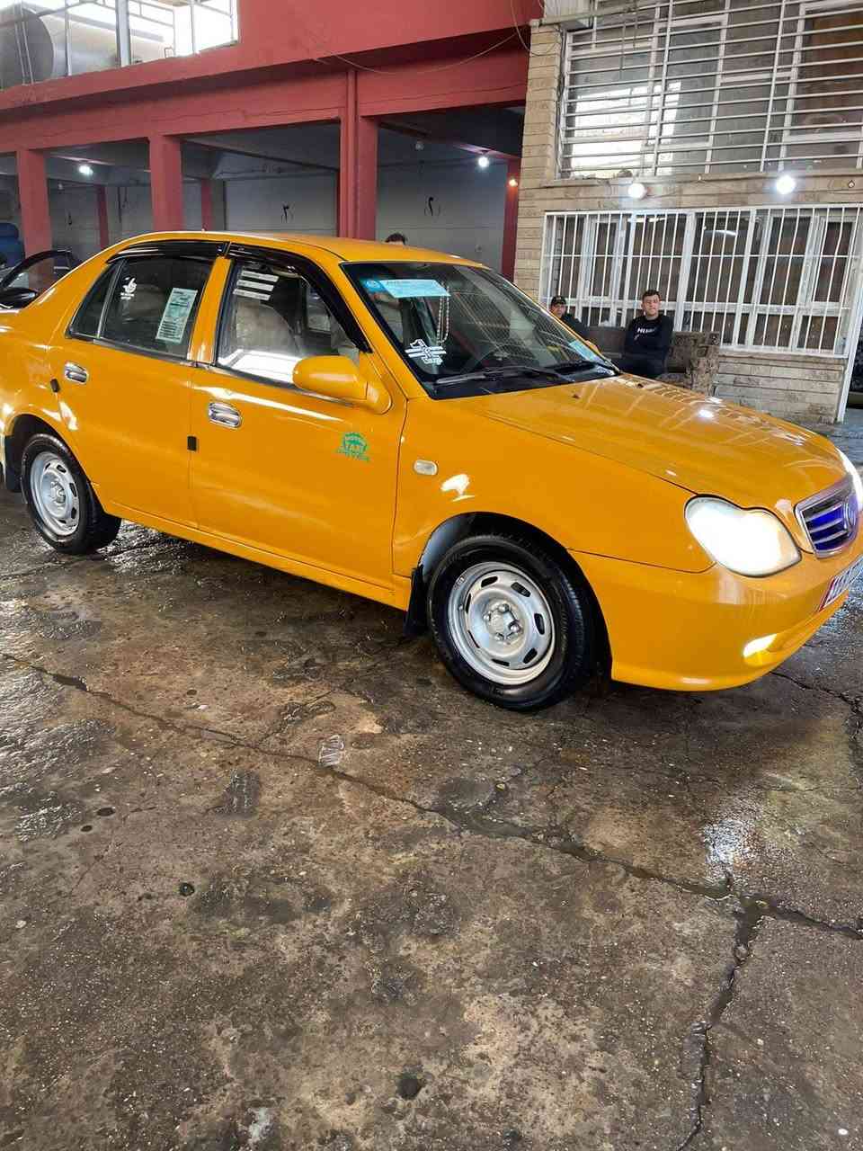 للبيع سياره كلش حلوه ونضيفه السعر 41 وبيها مجال 
محرك وگير بشرط تبريد شغال بدون ضرر حلوه السياره للاستسفار ع رقم 📱 *********** 
*********** الخاااص مغلق🔒 اتصال فقط
