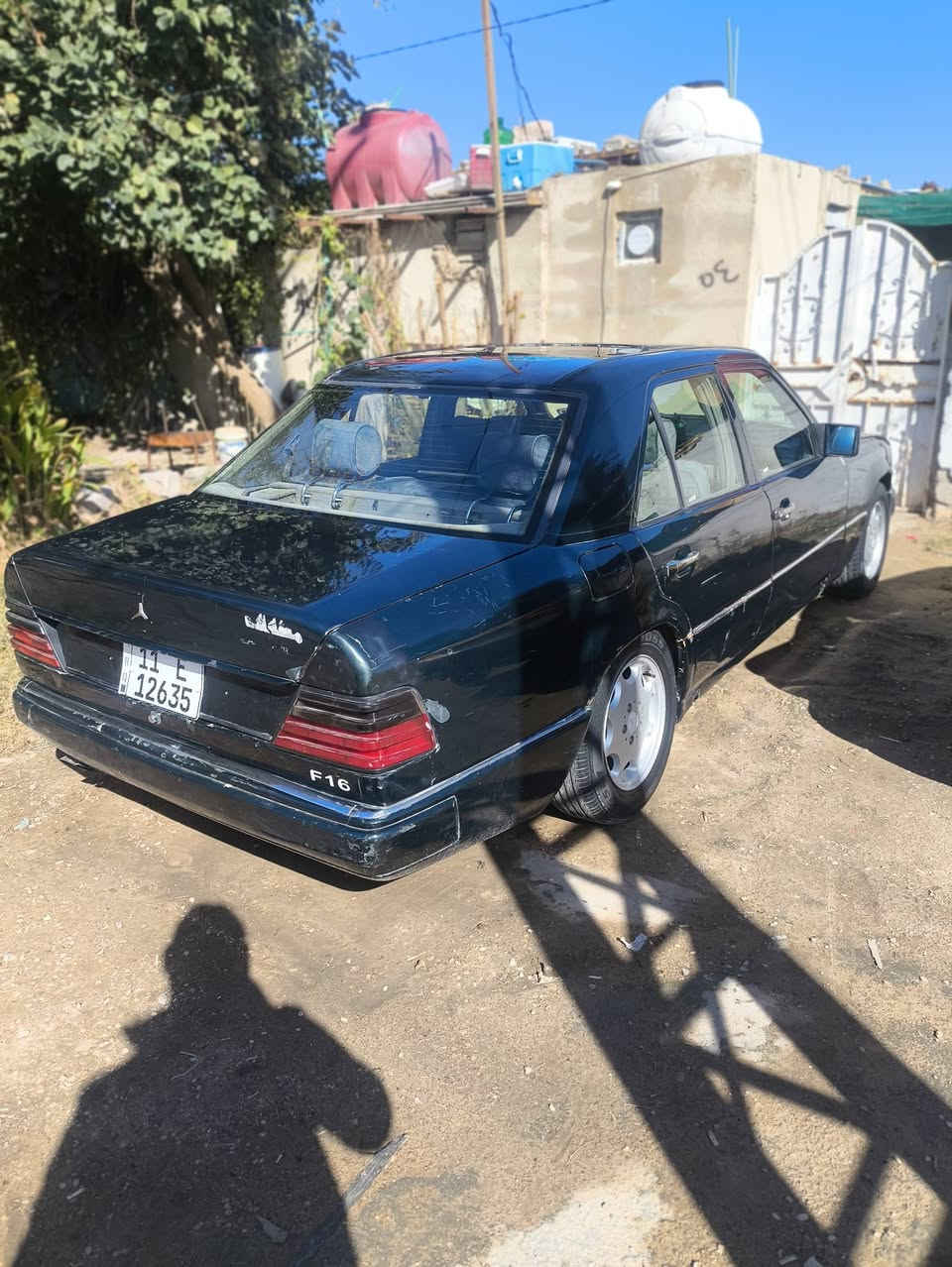 سلام عليكم مارسدس دب 300 مديل 87 راعيهه كربلاء رقم انكليزي مكينه. 3000.فيشه وبطل كير حلوو حلوه السياره. مكاني كربلاء 📍 شراي اتصل. ***********السعر 40
