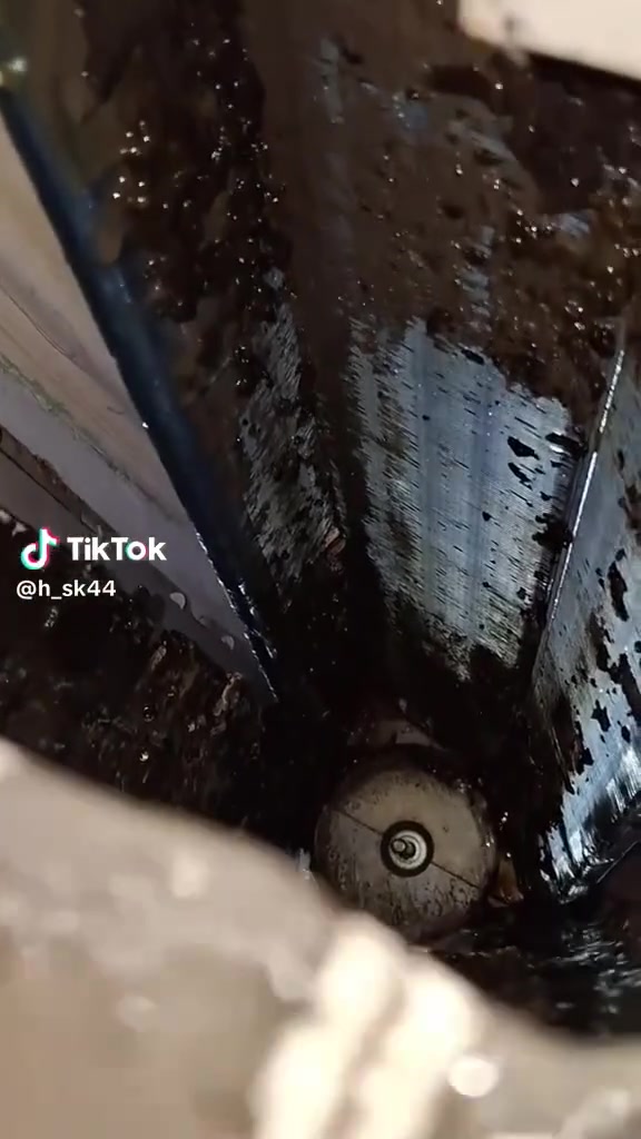 لغسل وتنصيب وصيانه السبالت 

بس خابرنه وتدلل نجيك للبيت 

رقم التواصل ***********
