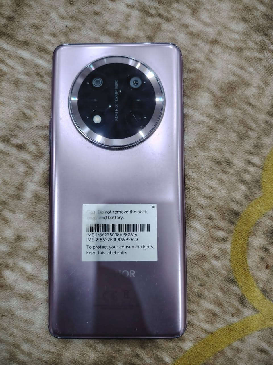 جهاز هونر x9c ذاكره ٢٥٦ جهاز جديد استعمال شخصي مكفول من كلشي لونه مميز جهاز مرتب كلش السعر ٣٢٥ الف وبي مجال مكاني حله قرب جسر نادر الثالثه / ***********
