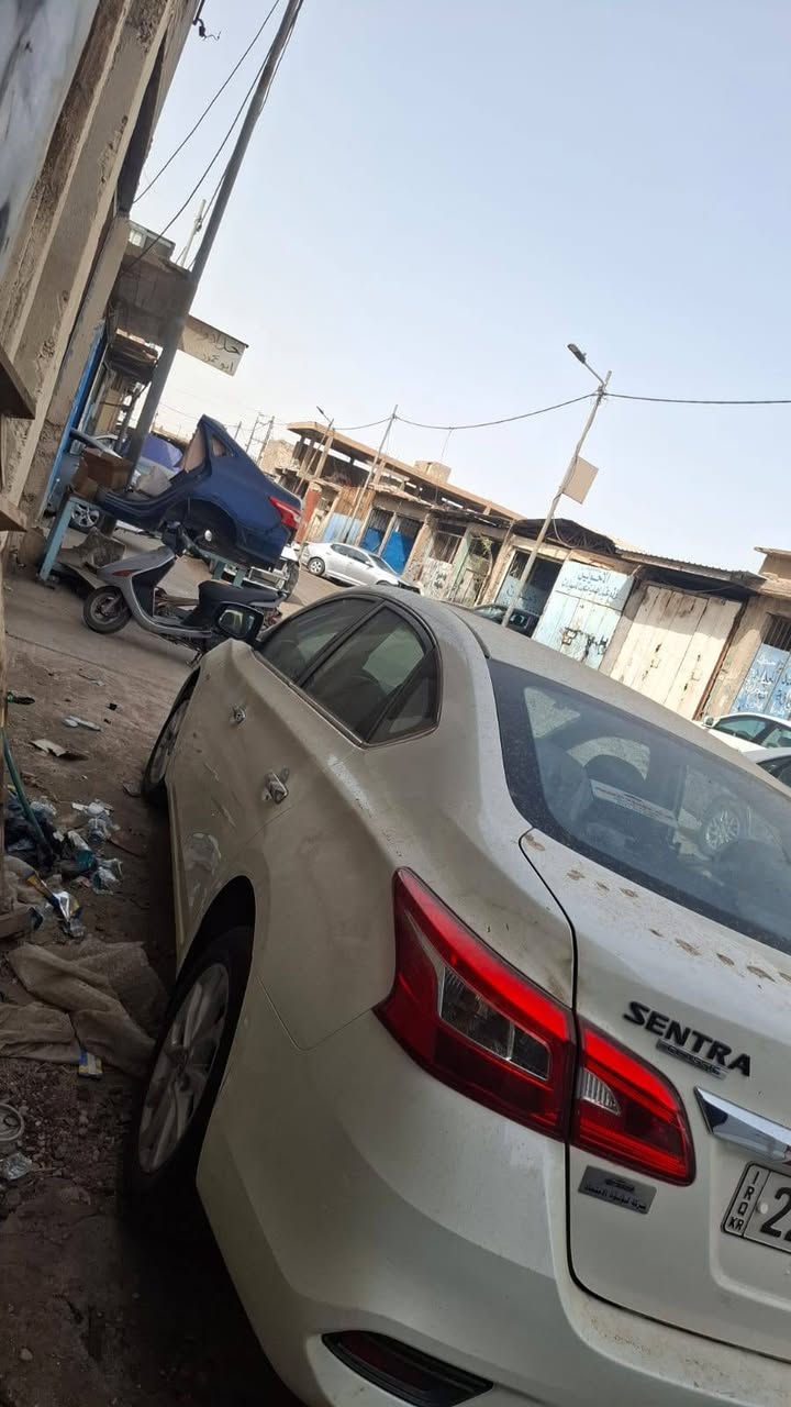 سلام عليكم سياره نيسان 24 طلعناه من الشركه ونضربه السياره ما تشغل العقل ضارب مكينه وكير كفاله بيه جاملغ وبنيد صفحه اليسرى السياره ب 90. بيه مجال الرقم والاستفسار ***********
