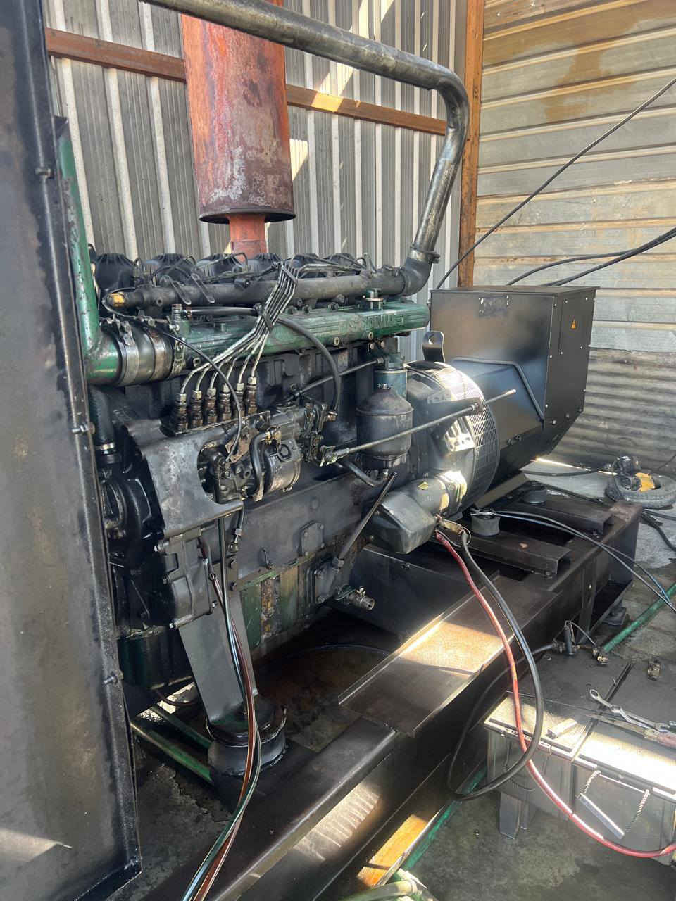 سلام عليكم مكينه بومه 95 السعر 35وبيها مجال قليل العنوان بغداد الرقم الهاتف للستفسار ***********
