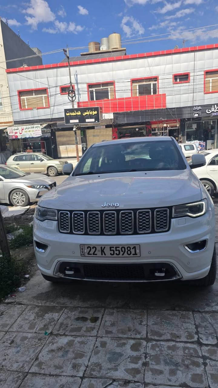 جيب اوفر لاند السيارة موديل ٢٠١٩ شركة هارلم صفر اربيل مواصفات فول الفول بيها جكات تنزل وتصعد وخالي من الصبغ  و الشخوط والرصعاة وماشيه ٨٠ الف حقيقي شرط ورقم وهزة وسنويه كلها جديد وبشرط تحويل يعني ما ناقصها ول شي ابدا صندوق كهربا والابواب بصمه كراسي تدفئه وتبريد وخزن ومرايات وسكان هيتر السيارة على وضع الشركه ما مبدل اي شي كلو بلاديه ودوسات كهربائيه السياره احلى من الصور اي ستفسار اتصل فقط وتساب اكرر فقط وتساب وماسنجر *********** أربيل, العراق
