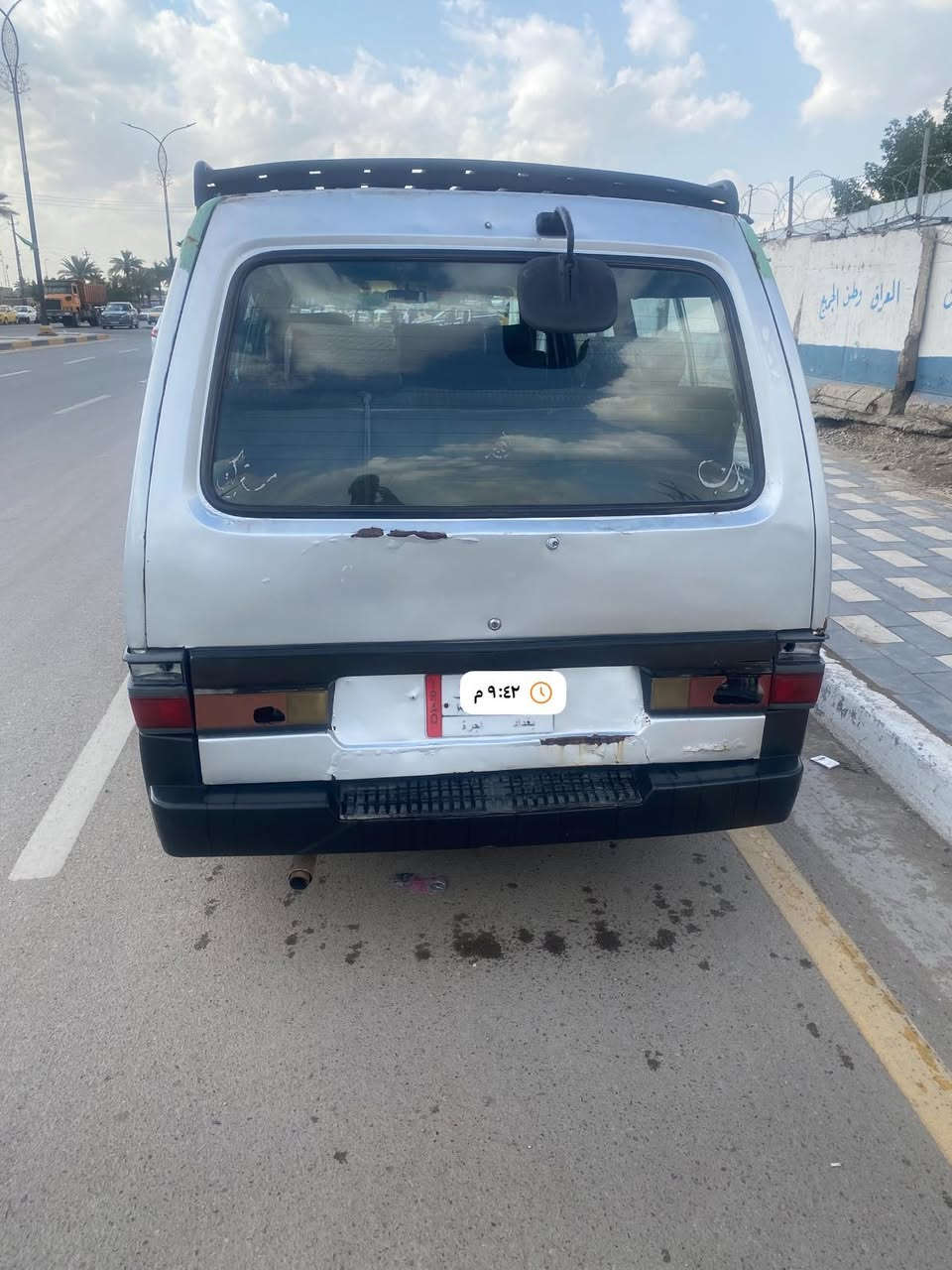 سلام عليكم بستة موديل 93رقم بغداد السيارة جاهزه المكينة والكير والحدادية خير من الله مكان السيارة بغدادً حي اور اللاستفسار  
السعر 45
***********
