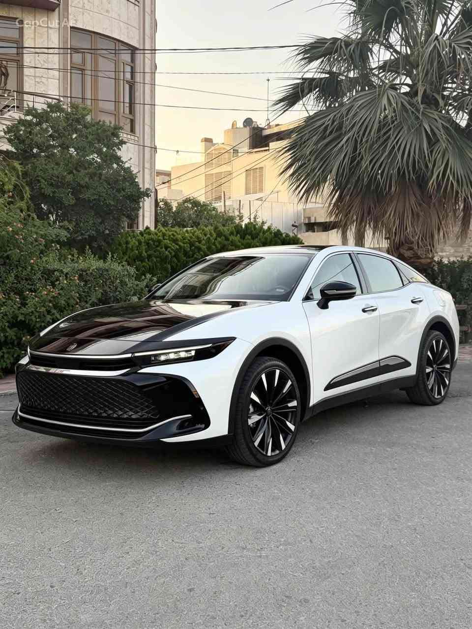 سلام علیکم

تويوتا كراون هايبرد خليجي موديل 23
سفر شرکە جیهان 
المسافة المقطوعة ٤٠الف كم

كفالة عامة من صبع والتبديل
٤اسبع بیە شحط باب سکن

المواصفات

🚗 الموديل: 2023

🚗 المحرك: 2.4 توربو هايبرد

🚗 سقف سلايد

🚗عداد سيارة ديجيتال

🚗 مقاعد كهربائية+ مقعد السائق ذاكرة (2 مقعد كهرباء)

🚗 هاند بريك كهرباء + ويل حجم 21

🚗 نظام

🚗 مقاعد تدفأة

🚗  نضام اوتو بارك

🚗خمس بصمات

🔸 شاشة متطورة ذكية

🔸 شاحن لاسلكي + تبريد ثنائي القطعة

🔸 رادار + تحديد مسار – ذكاء صناعي لقيادة آمنة

🔸 إضاءة ليزرية + لايت زينون + بك لايت LED

🔸 حساسات أمامية وخلفية

🔸 مقاعد جلد + مرآة أوتو دم

🔸مري شفط

العنوان سليمانيه

— في ‏السليمانية‏.
*********** السليمانية, العراق
