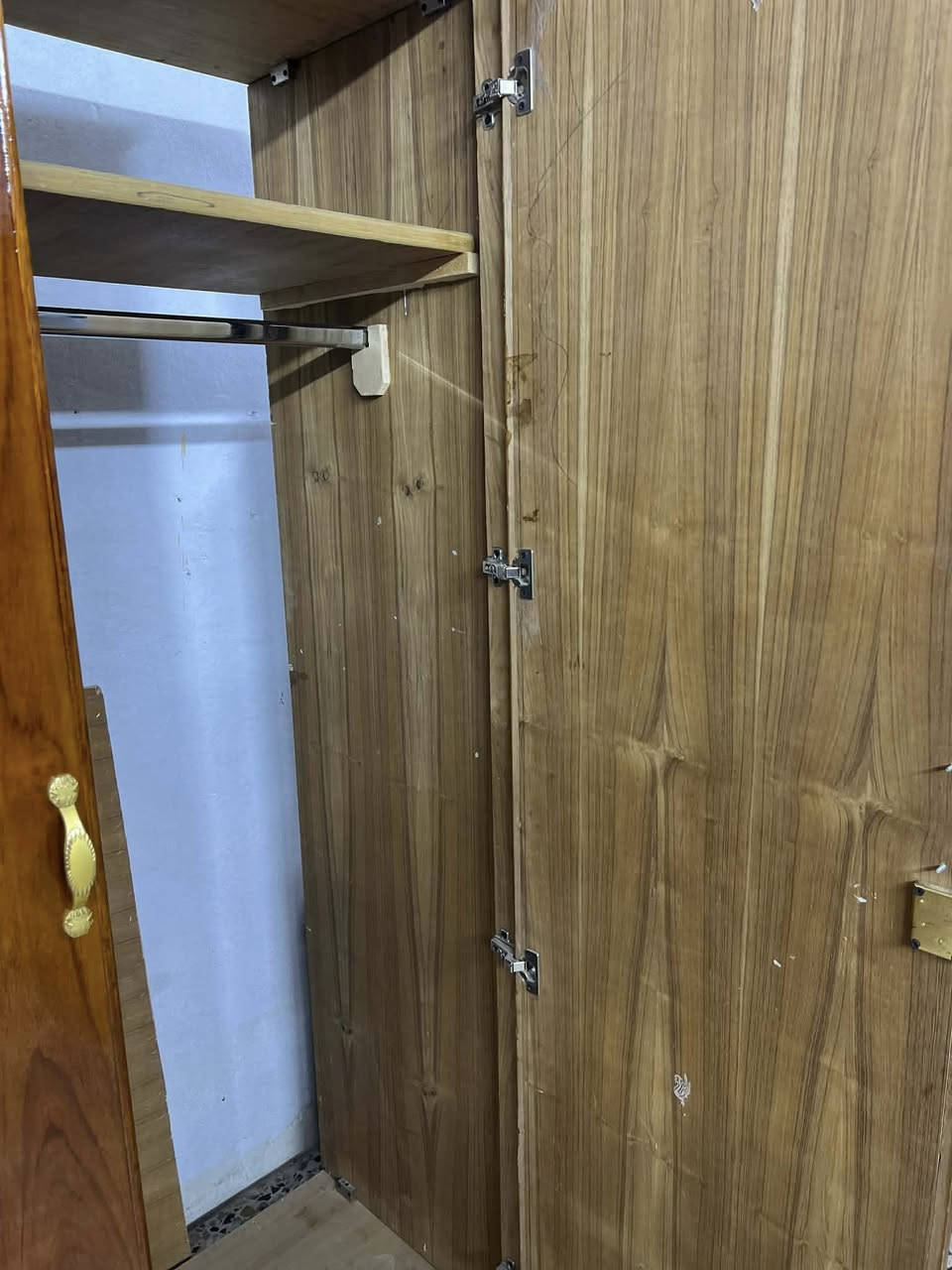 السلام عليكم
غرفه ام  الخمسه تسكام  ضهر جرجوبه الصطوحه بلوك شغل ثكيل سعر 600 وبيها مجال بسيط
العنوان بغداد مدينه صدر و  اكو توصيل 🚚.


**إذا كنت صاحب هذا الإعلان وتريد حذفه لأي سبب، رجاءا أرسل رسالة إلى الدعم الفني**