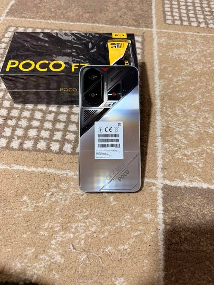 Poco F7
مستخدم 20 يوم مشحون 24 مره
لحد هسه سيم كارت ممخلي بي جهاز جبار 
سبب البيع وزنه ثكيل شاحن وكيبل بعدهم بل كارتون مامطلعهم
مكاني #كركوك  ***********
