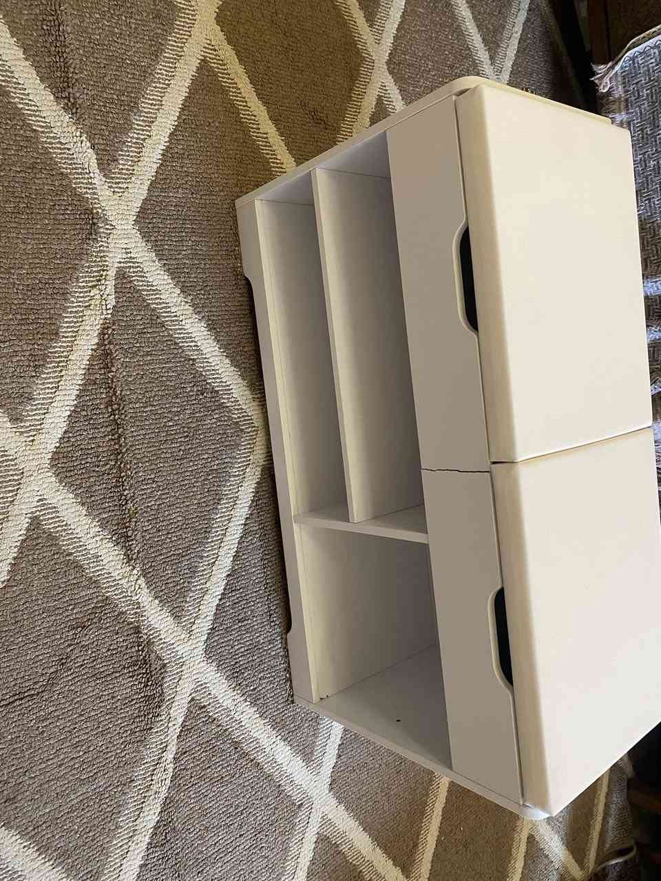 خزانه مع مقعد جلوس جديد بس بي ضرر بسيط شكلي موضح بالصور


**إذا كنت صاحب هذا الإعلان وتريد حذفه لأي سبب، رجاءا أرسل رسالة إلى الدعم الفني**