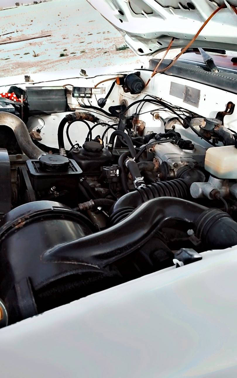 السلام عليكم تويوتا سوبر دير موديل 2007 جير محرك واكسن كهربائيات تخنتاير السعر اتصال ***********
