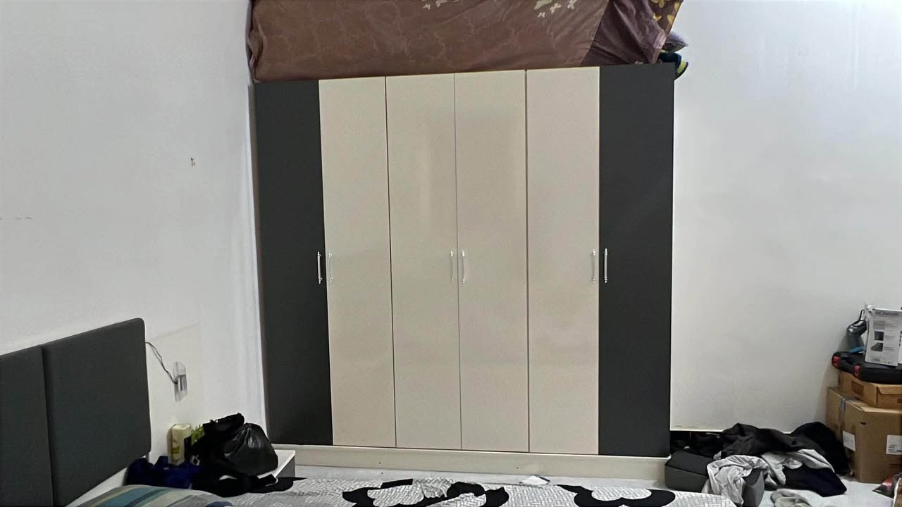 بس الكنتور أبيع جديد صالي ٥أيام من شتريته من شركه نهايته 275هاذا رقم ***********
