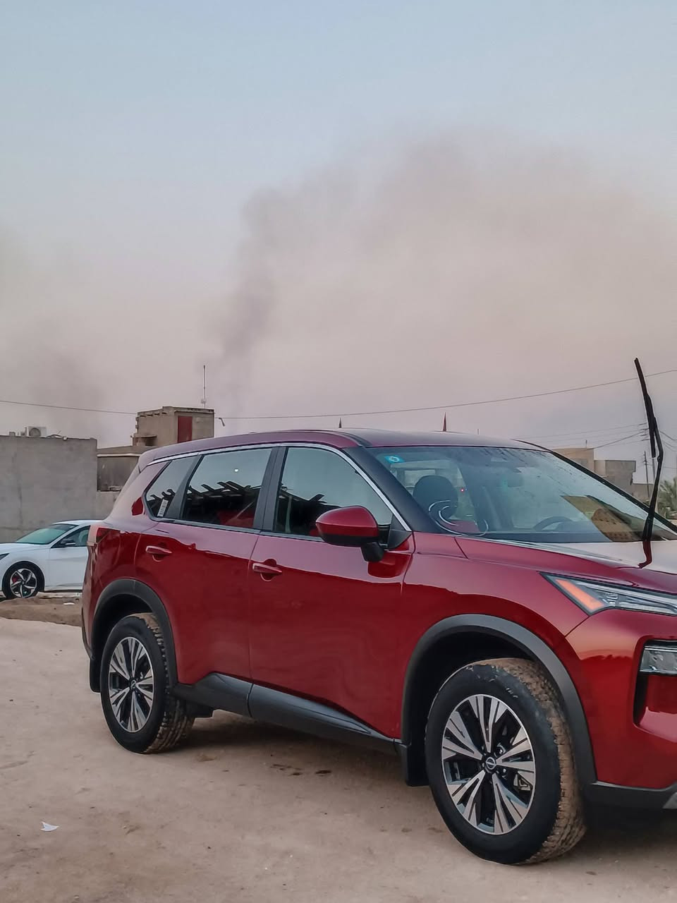 نيسان روج 2023
سلام عليكم نيسان روج البيع 
موديل 2023
كفاله من الصبغ والضربه
العنوان بصره 
***********
