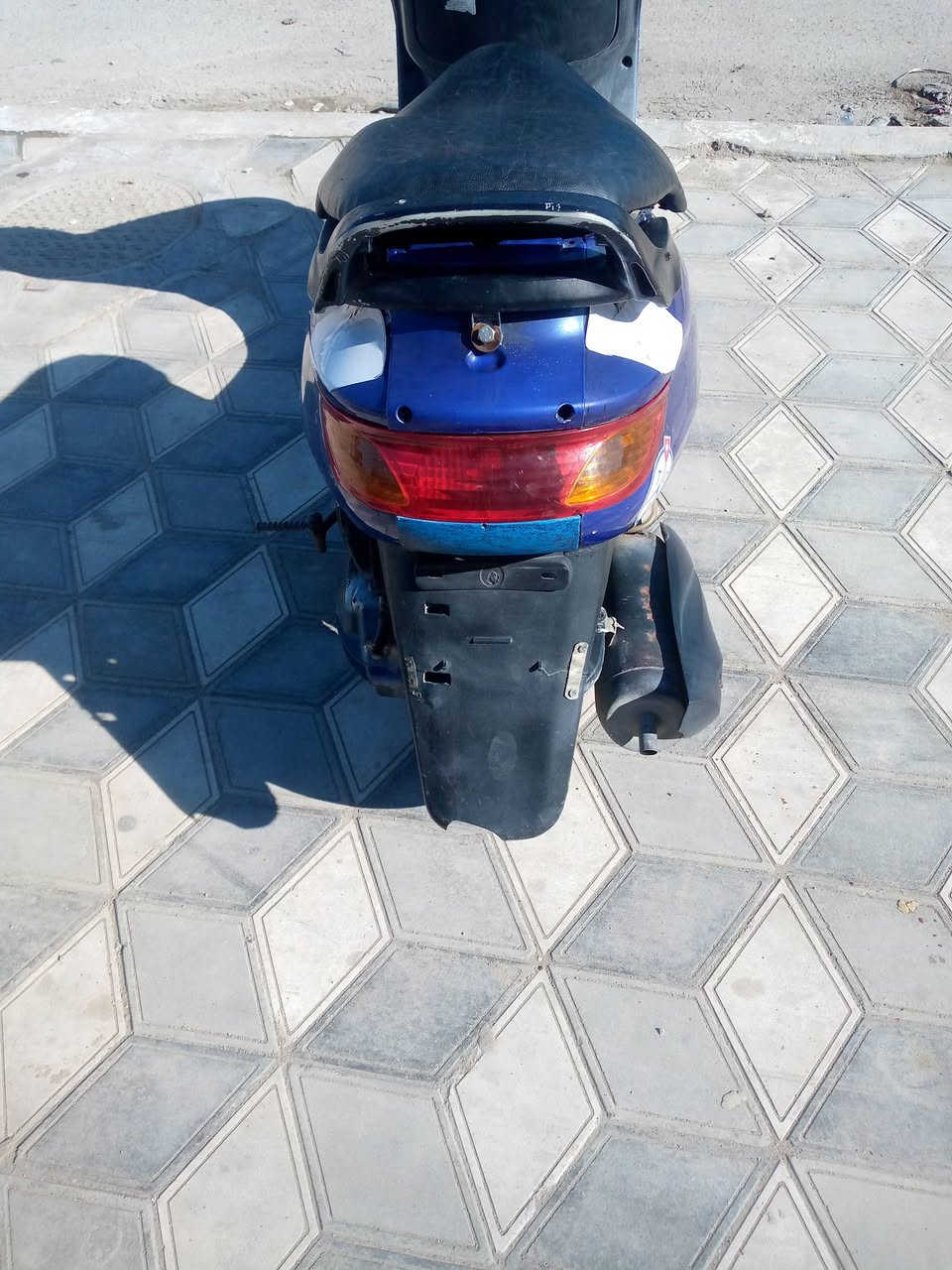 فراشه للبيع مفتوحه ب 350 وترهم مراوس بتايكر المكان الشوملي ***********
