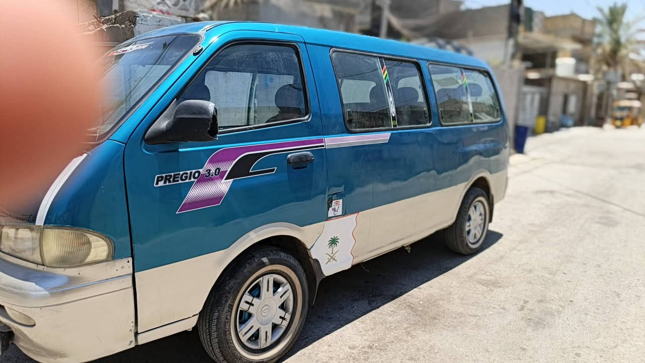 سلام عليكم بريجو مديل 96رقم بغداد محرك 3000جديد وكيروكسن وتخم تاير وكهربايات وصدر خلفي أمامي جديد سياره معمره ومصبوقه كله سعر 43وبيه مجال عنوان بغداد حسينه المعامل رقم ***********
