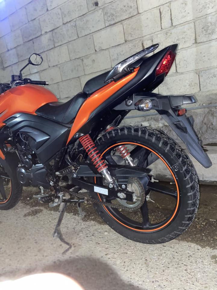 سلام عيكم يوجد موطور للبيع هاوجي KA موديل 22 وشديته على ايدي بنهاية 2023 من محمد مزهر سعره 17ونص الي يحب يترك تعليق او على هذا الرقم ***********
