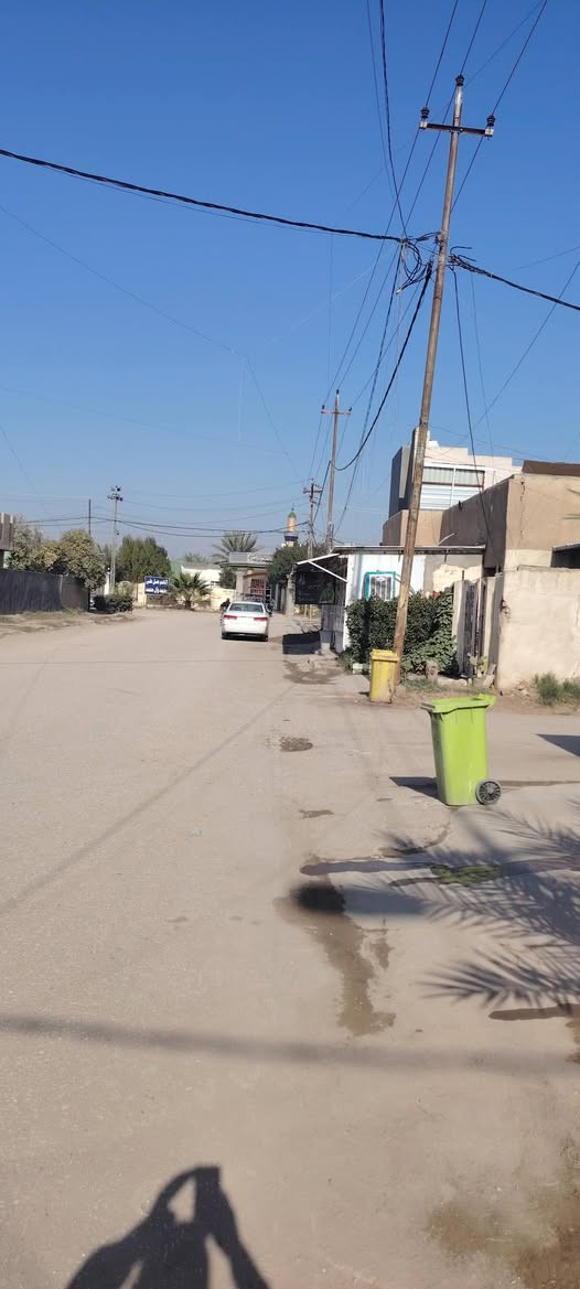 دار للبيع طابو صرف
المحاويل حي الشهداء المساحة 200 متر ركن الواجه 20 متر بناء قديم يقع على الشارع التجاري المؤدي إلى حسينية الحاج سعدون للاستفسار الاتصال على الرقم ***********
