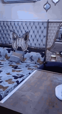 غرفة نوم تركيه نظيفة مستخدمه للاستفسار 07703147780