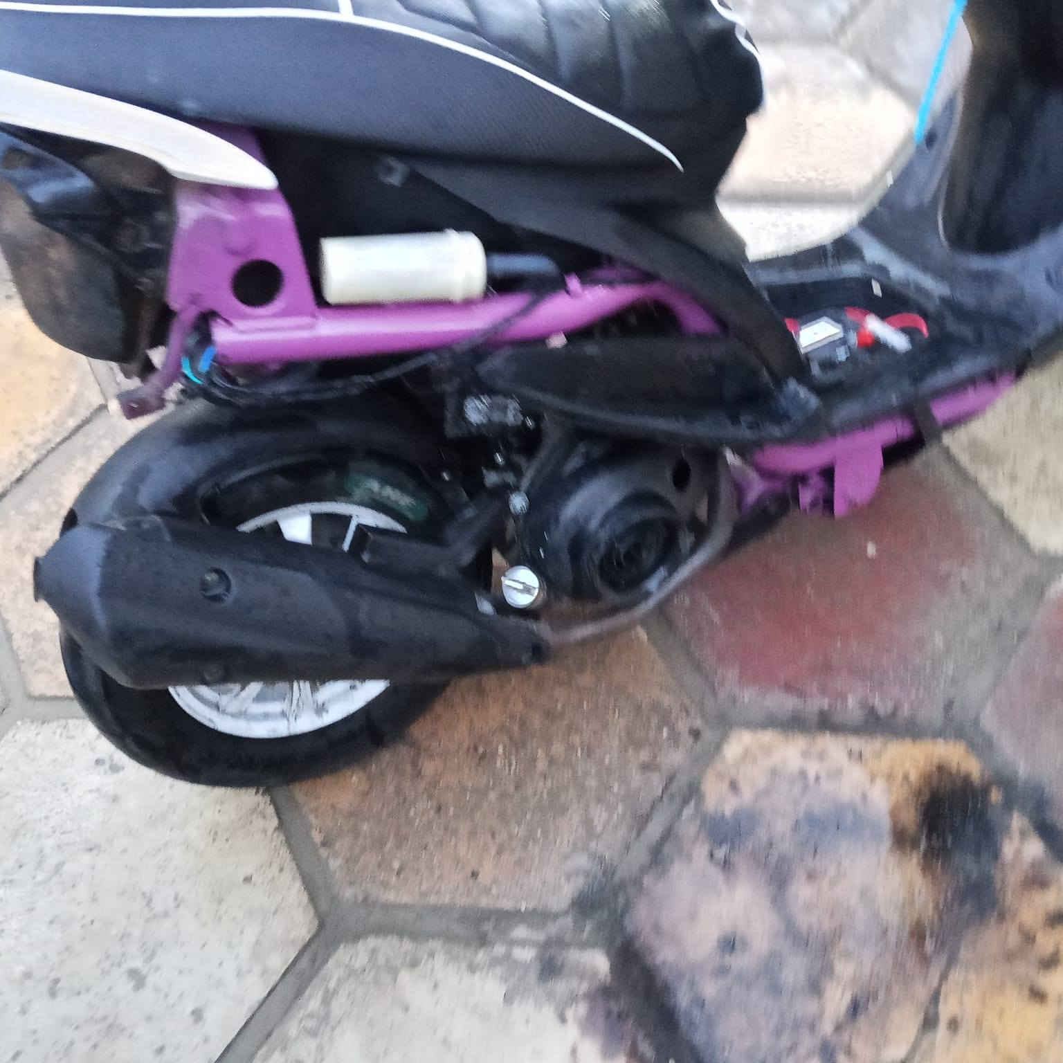 اعزاز 🫵هاي عدله بوشه 55 الدراجه نهضه ومعدل  الدراجه خير من الله دراجه كهربائيات شغاله وياله رياضي دراجه تزويد حلو الدراجه صالنصه FM سعر الدراجه 400 وبيها مجال الطيبين صادق كاظم


**إذا كنت صاحب هذا الإعلان وتريد حذفه لأي سبب، رجاءا أرسل رسالة إلى الدعم الفني**