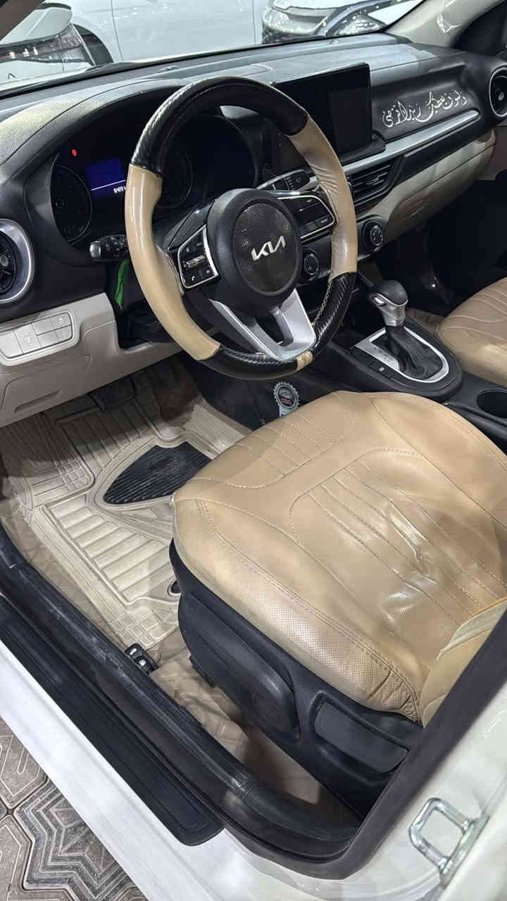 سيراتو 24 مكينه 2000 فول رقم بغداد باسمي ماشيه 64 مكفوله 

مكاني نجف 

السعر 190

***********
