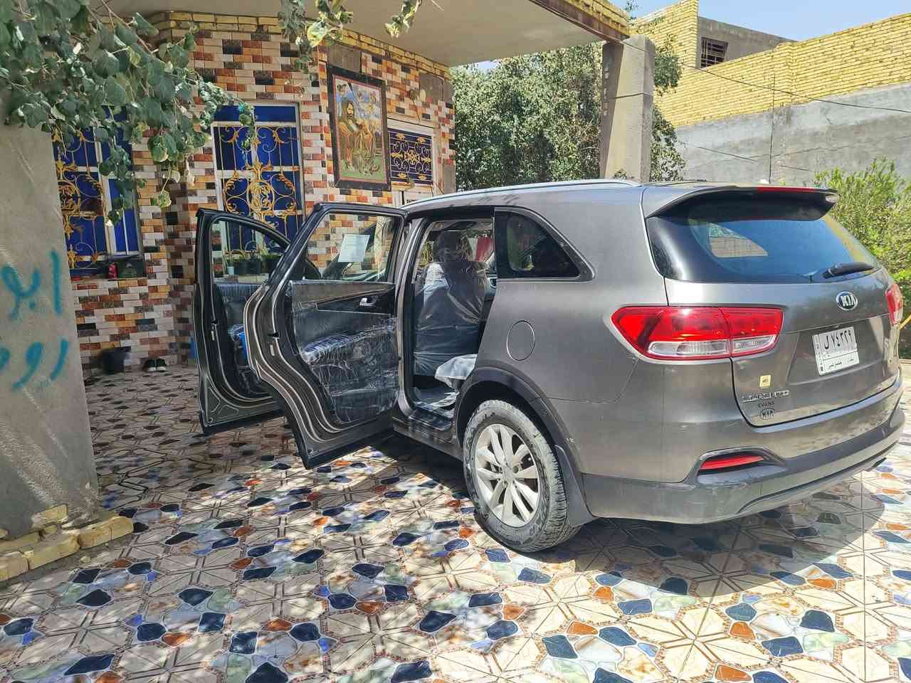 السلام عليكم سورنتو موديل 18 رقم بغداد تحويل ثاني يوم مكينه كير حداديه تبريد تخم تايرات جاهزه الاخير مكينه 2/400 بيها اربع قطع 3 صبغ وحده تبديل مكاني بابل مراوس بسياره جارجر اوباما موديل 11 /12 مع الفرق مو مشكله مصبوغه عام هم مو مشكله السعر 145 وبيها مجال مكاني بابل الاستفسار ***********
