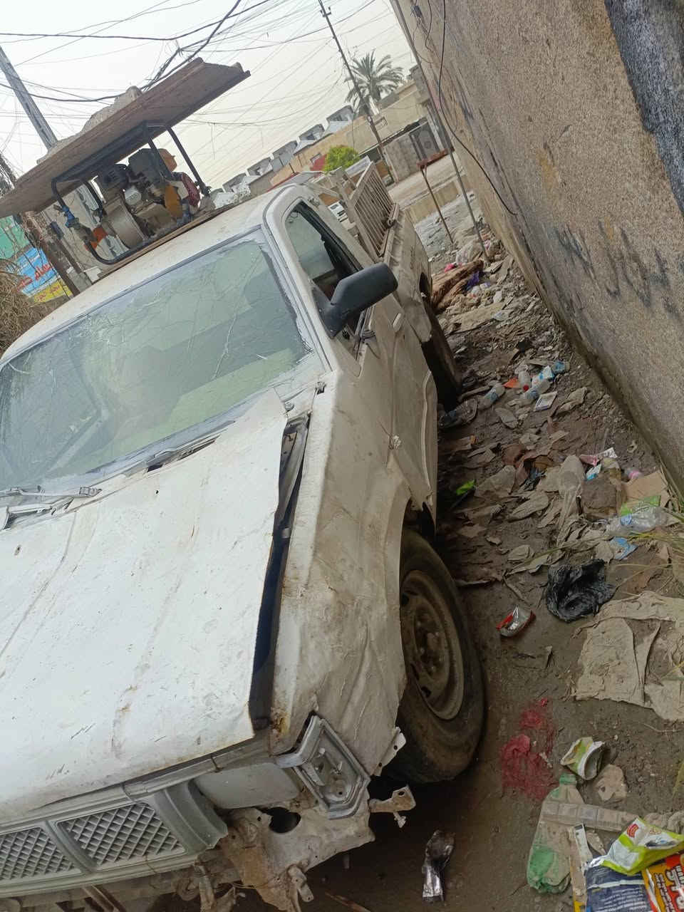 بيك اب نيسان موديل 1990
السياره كير ومحرك بطه السياره شغاله رقم الماني كربلاء سنويه ماساقطه بااسمي السياره تحويل ثاني يوم  للاستفسار *********** 
(((قيم بليرضى الله))))
 واخذها اني جنت حاطها للمسواك عندي محل مخضر وسمج
