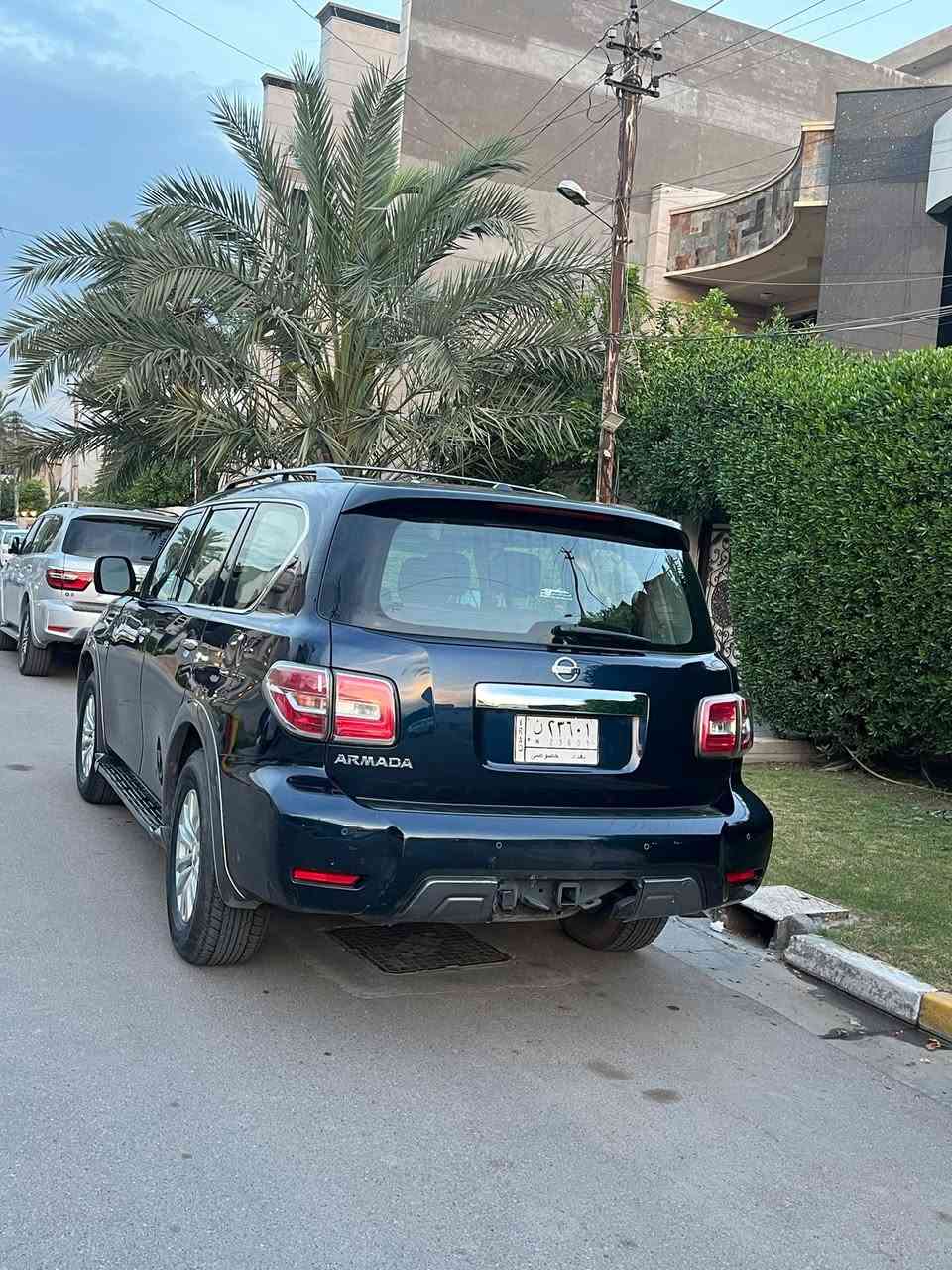 السلام عليكم
نيسان موديل 19 للبيع او مرواس مع لاندكروز او لكزز
فول عدا فتحة وجلد 
بيها قطعتين صبغ موضحات بالصور
مكاني بغداد 
لاستفسار 
واتس فقط***********
اتصال ***********
