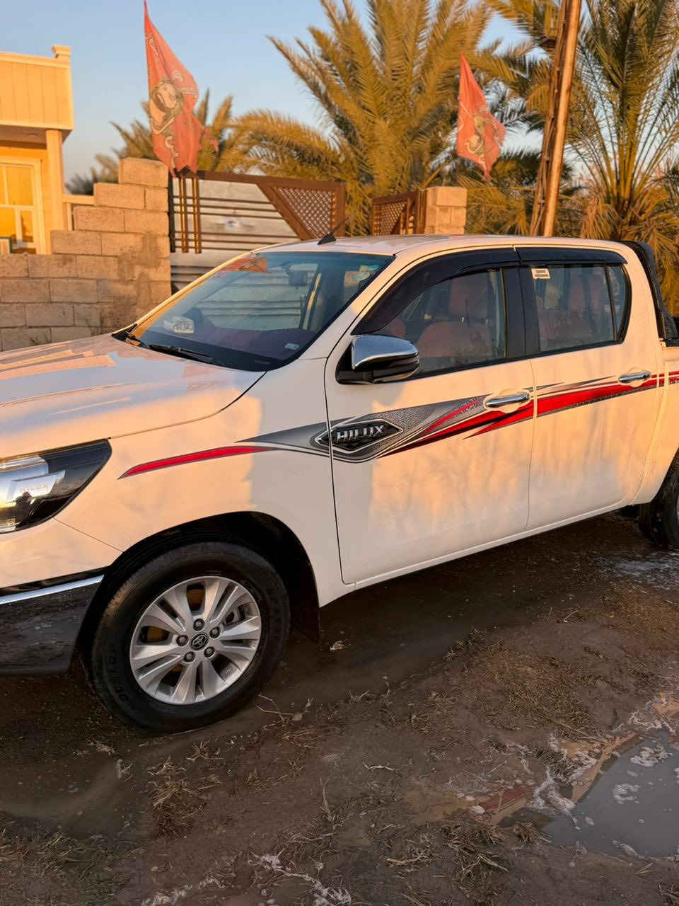 السلام عليكم هايلكوس موديل 24 مكفوله كفاله عامه ماشيه 72 الف وقابله للزياده رقمسليمانيه بأسمي مكان السياره ديالى الوجيهيه السعر ع الرقم ‭0772 776 8318‬ 
اني مكلف بالنشر
