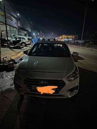 اكسنت خليجي موديل ٢٠١٩ رقم بغداد انكليزي محرك ١٦٠٠ سياره نضيفه مال جنا...