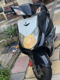 للبيع سكنس فحل ياباني مكينه بلاديه كهربائيات كله شغاله نكره سلف بكل وق...