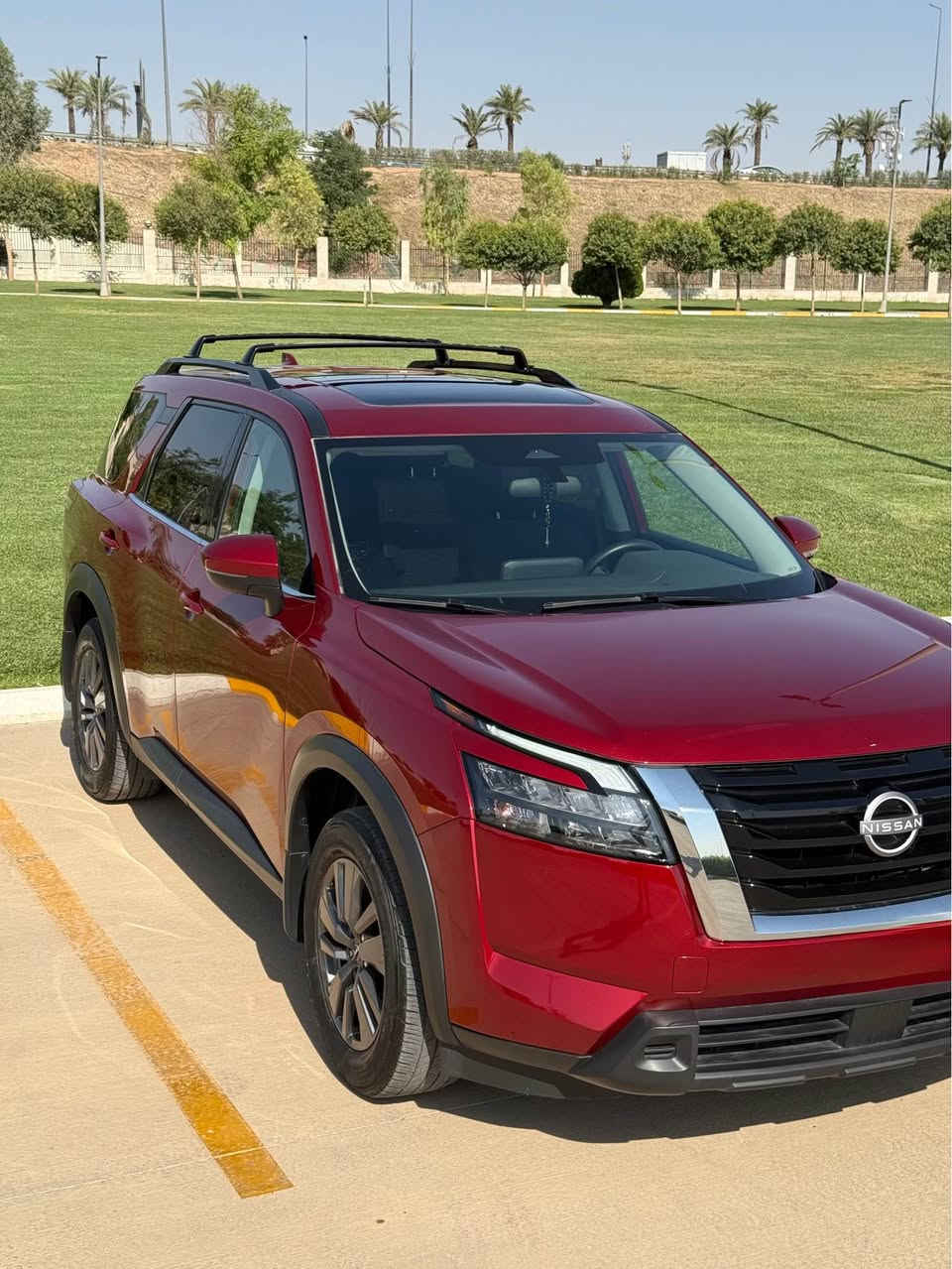 السلام عليكم…..

نيسان بافندر 2024 (SV Plus)
بدووون صبغ  ( بدوون ايرباك كلها سليم )
رقم شاصي 5N1DR3BD4RC221651
ممشى 35 الف ميل قابل للزيادة 
مرقمة اربيل باسمي تحويل ثاني يوم
محرك 6 سلندر 3500 تنفس طبيعي 
كير 9 نمر  ZF  
دفع رباعي 4*4 
تحكمات ستيرن جهتين 
شفتات سترين 
7 أنظمة قيادة 
7 راكب 
بانوراما 
رادارات 360
تحديد مسار 
مانع تصادم امامي خلفي 
نقاط عمياء 
هاند بريك بصمه 
اوتو ستوب 
اوتو هولد 
بصمه ابواب وتشغيل 
كشنات كهرباء 
كشنات تسخين 
تبريد 3 قطع منفصل 
انارة ترحيبية 
انارة ليزرية  
صندوك كهربائي شفط 
وبعد بيها مواصفات 
الضرر ( بابين تبديل نفس الون وكالة ) صور الحادث بالمنشور 
مكان السيارة اربيل و موصل 
غير متواجد ع الفيس اتصال او واتساب 
السعر : 265 ورقه وبيها مجال قليل 
 *********** أربيل, العراق
