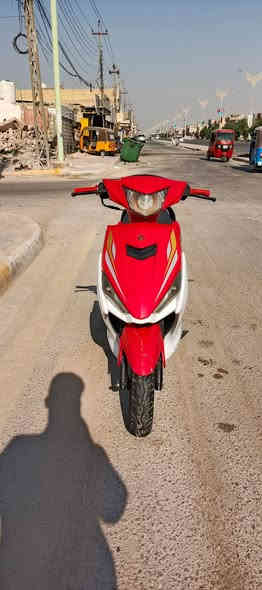 سلام عليكم شباب دراجه اف اس محرك 150 دراجه جديده كهربايات كل شغال مابي اي نقص سعر 375بي مجال... ***********
