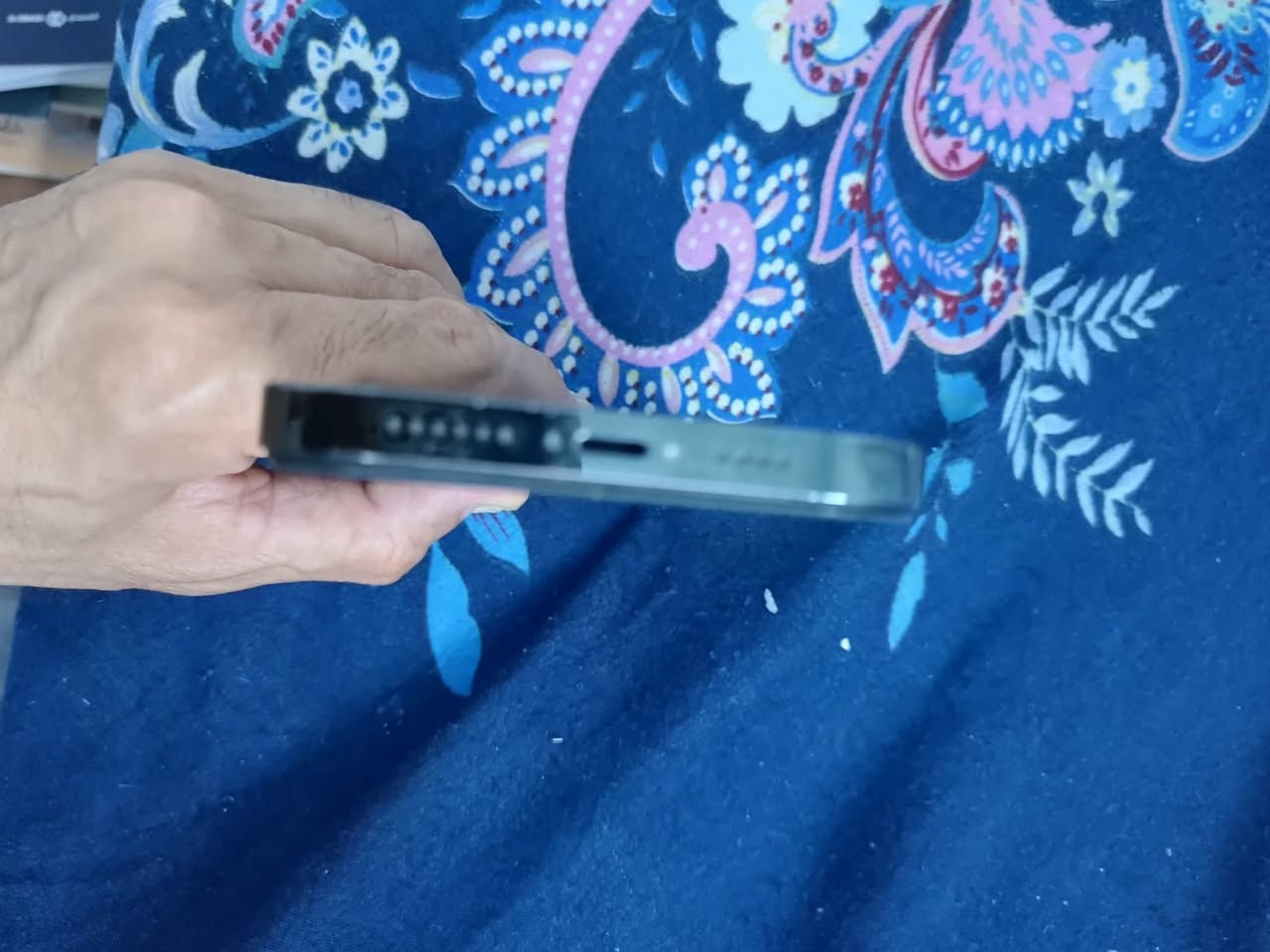 آيفون ١٣ بروماكس فقط مبدل شاشه نوعيه ممتازه
ذاكره ٢٥٦ البطاريه ٧٣ وكما موضح في الصور 
للبيع ٤٥٠ ألف أو مراوس


**إذا كنت صاحب هذا الإعلان وتريد حذفه لأي سبب، رجاءا أرسل رسالة إلى الدعم الفني**