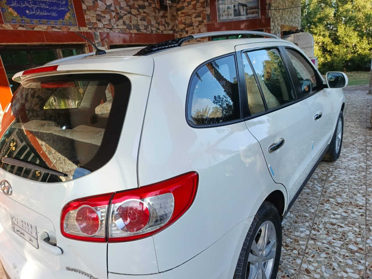 السلام عليكم سنتافي موديل 2010 خليجي رقم بابل بسمي مكينه 2400 دوش السياره جاهزه بيه فقط الكصه مال البنيد صبغ شي قليل اثر طابوكه وبيه تفاصيل مصوره بلمنشور والباقي السياره مكفوله من الضربه والتبديل السياره بلاديه كله مكان السياره بابل النيل سرديب الاستفسار ***********
السعر 136وبيه مجال
