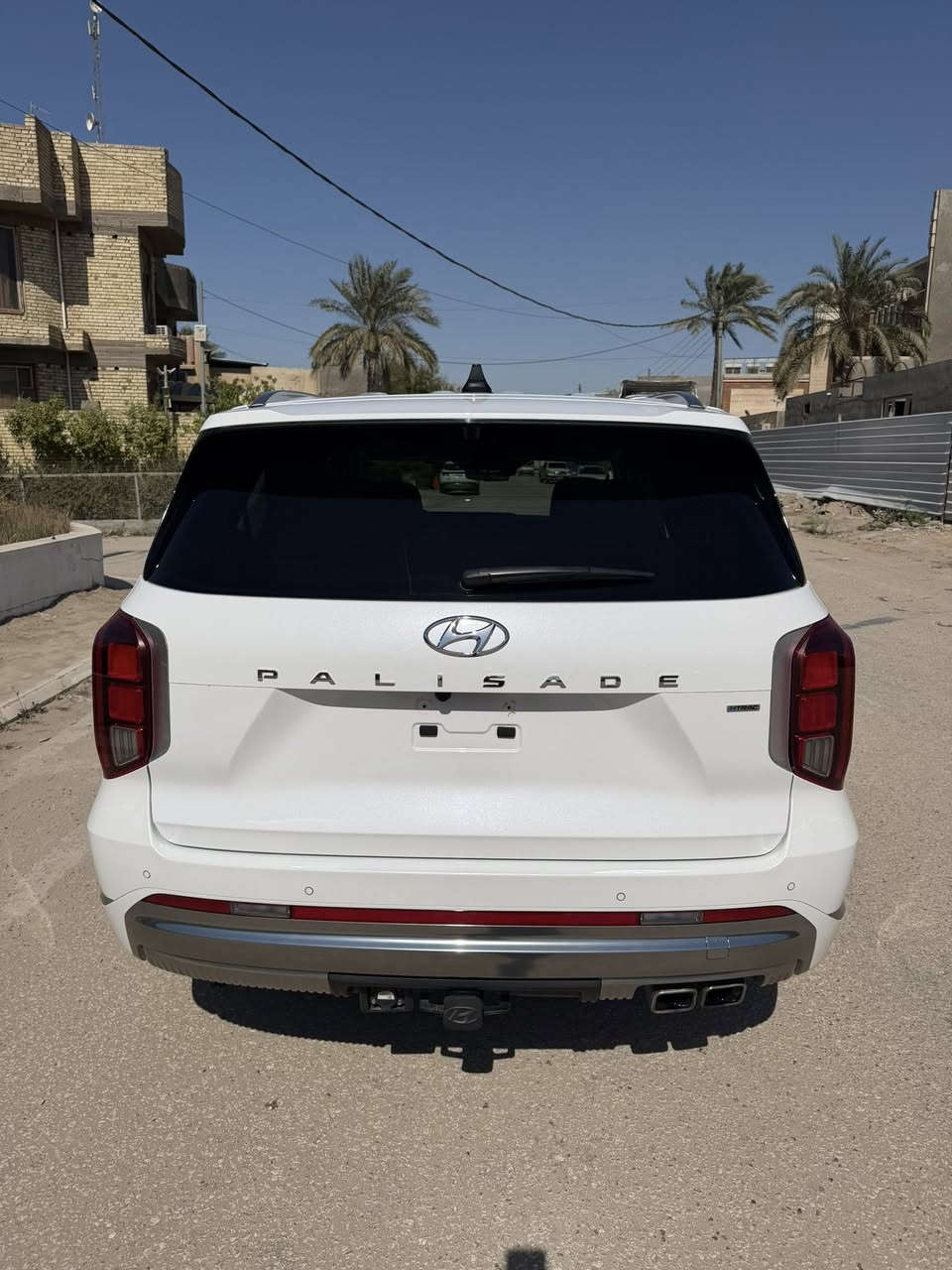 السلام عليكم
(بالسايد2024 امريكي)

فول مواصفات اعلى فئه بيهن كالكرافي

- رقم بابل شهداء

- شاشة عرض(داتا شو)

- المحرك3/800     <كير ومحرك مكفول

- بصمة تشغيل  +تشغيل عن بعد+تحريك ذاتي 

- بانوراما سقف ابيض كنتاره

-فتحة سقف عدد ٢

-سماعات من شركة هارمن كاردن  

-رادار امامي  + خلفي+رادار جانبي  

-حساسات امامي + خلفي 

-  كامرات عدد5  360 درجة  

-  كشنات كهربائي تدفئة وتبريد خزن ميموري 

- كشنات جلد اابيض ملكي+٧ راكب قلاب كهرابائي 

- انارة داخليه (محيطيه) + انارة دشبول لد 

- بردات جانبية

- تبريد مركزي امامي + خلفي منفصل التحكم

-تحكم ستيرن + شفتات

- تدفئة ستيرن 

- مرايا هيتر + تعتيم 

- صندوق كهربائي شفط

- وضعيات قيادة  ) فورويل 4X4

- ويل كب حجم  ٢٠ 

- اوتو هولد + نقطة عمياء 

- سايد بريك بصمة + مثبت سرعة

- شحن لاسلكي 

- إشارات بالمرايا  + إشارات جانبيه

- اوتو بريك 

- تحديد مسار

-شاشة ديجتال كبيرة

-تشغيل عن بعد .
داخل
 ابيض ملكي  
-  دفع رباعي

- نظام مانع انزلاق 

- نظام نزول منحدرات 

كشنات Vip منفصل 

والكثير من المواصفات لم تذكر بعد .

   ( حادث بنيد وربع جاملغ بدون دواخل)  **

مكاني بابل 

الاستفسار ***********
