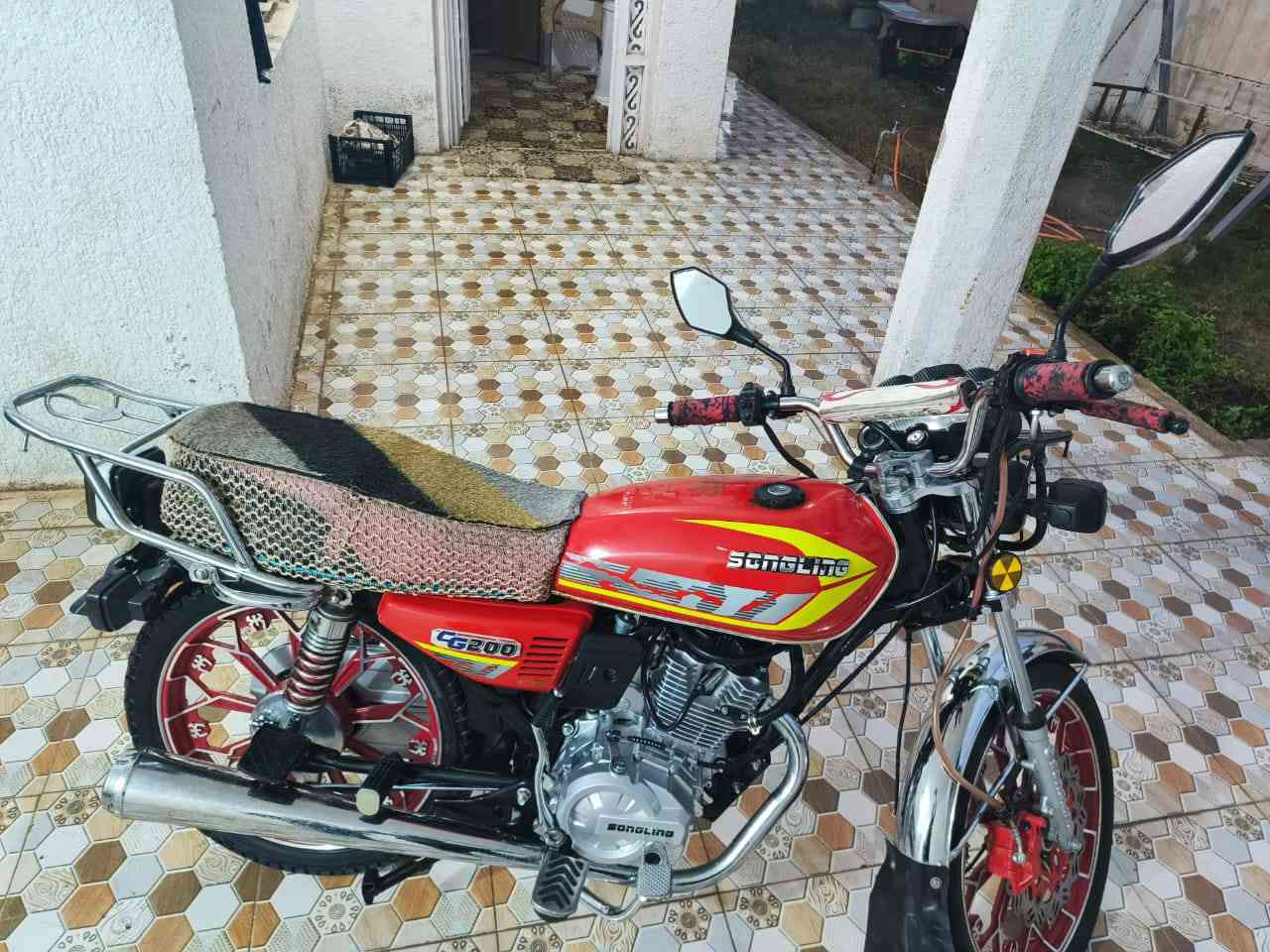 سلام عليكم دراجه سيڤان للبيع مناقصه كلشي ع وضع البلادي موديل 2024 كهربايات محرك مكينه  كل شرط السعر 750 بي مجال لشراي!!!!!!!  *********** ال استفسار فقط ع رقم قضاء الدور
