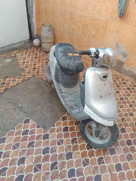 السلام عليكم زعره للبيع
متروكه غراضهه كله موجوده أو ابلاديه
قبل الترك شغاله ابيع جوم حديد
السعر 150
مكان ديوانيه حي الوحده رقم ***********
