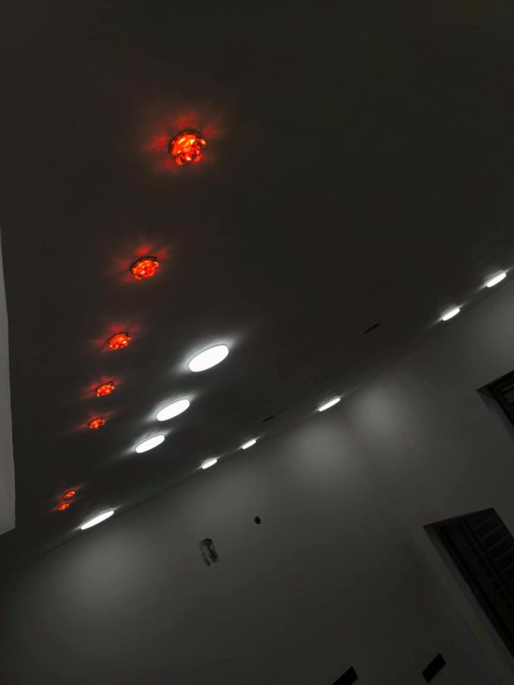 كادر علي السباك ***********
جانب من اعمال كادرنا الكهربائي 
فنش مرحلى اخيرة كهرباء 

كادر علي السباك 
***********
