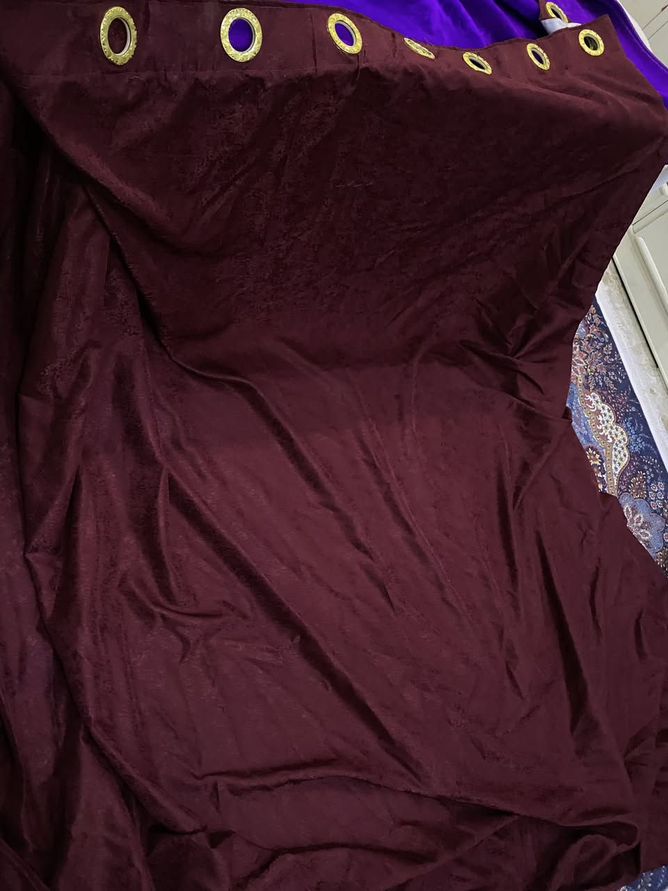 بردات جديدات مامستخدم جديد الماروني والجوزي عرض ٣ وطول ٣ والذهبي عرض ٢ وطول ٢ ونص  القطعه ب١٠ توصيل موجود


**إذا كنت صاحب هذا الإعلان وتريد حذفه لأي سبب، رجاءا أرسل رسالة إلى الدعم الفني**