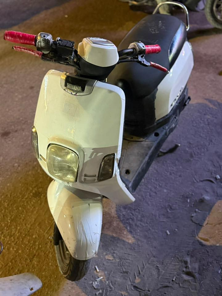 بوليسي نوزل
سلام عليكم 
دراجه بوليسي نوزل 
جاهزه مكينه شرط مامفتوحه 
دراجه جاهزه مابيه شي 
سعره 450 وبيه مجال بصيط سعره ابلاش 
ملاحضه بيه تبخير كلش قليل اول ماشغله 
مكان الناصريه مركز الشموخ 
رقم الهاتف ***********
