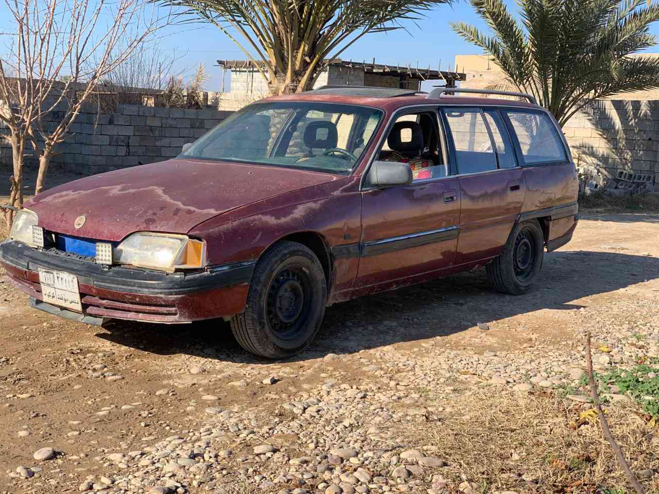 اسلام عليكم متاح سيارة أوبل   محرك وكير كصة  شرط صدر جديد تخم تواير اربعة جدد كشر حلو غرفتهة حلوة باور شغال سيارة جاهزة ما عايزهة برقي نشاط فول السعر 13 وبيهة مجال  رقم الهاتف ‏‪***********‬‏
